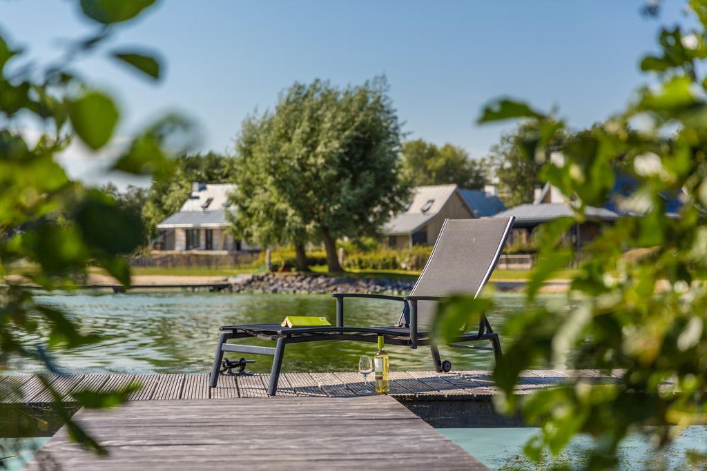 Largo Resort Oesterdam Tholen Bagian luar foto